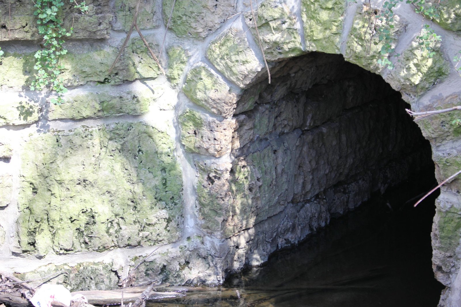 North abutment